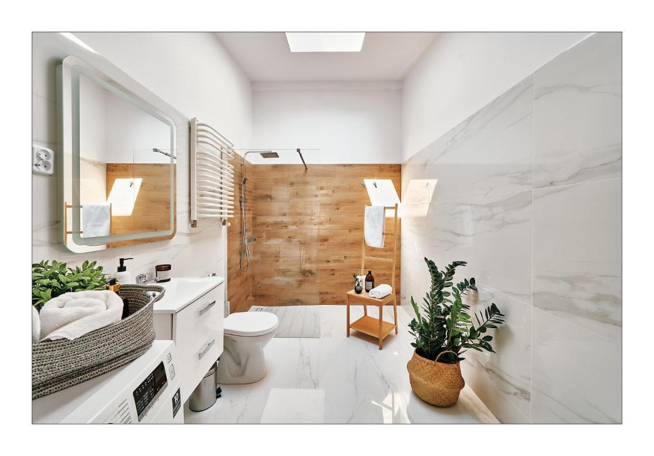 Sunny Apartment At The Heart Of Old Town Krakow Dış mekan fotoğraf